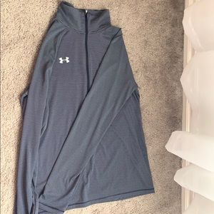 Under Armor (loose heat gear)